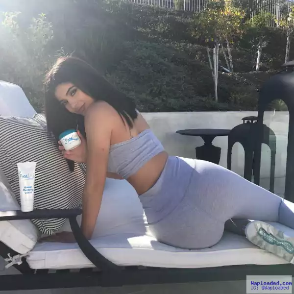 Photo: Kylie Jenner Shares How She Enhances Her Butt